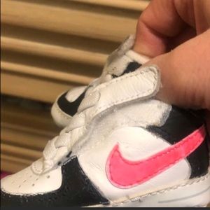Baby girls Jordan’s and Nike’s. 10$ EACH